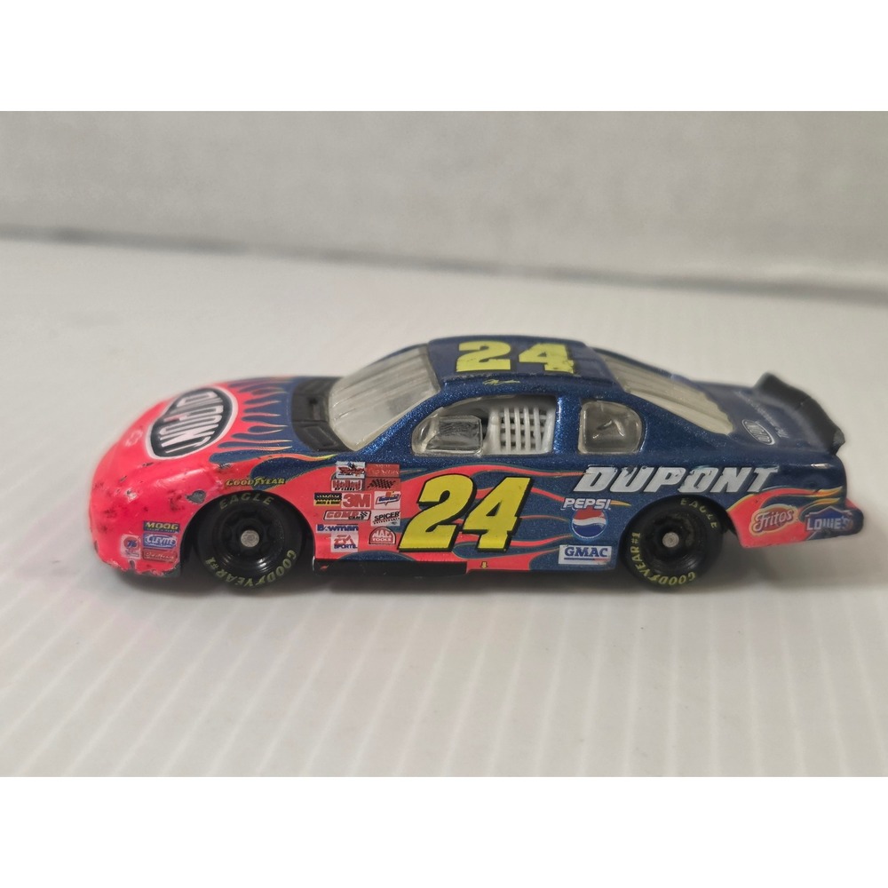 Action Diecast 1/64 Blue Fair Jeff Gordon 24 DuPont 2002 Monte Carlo